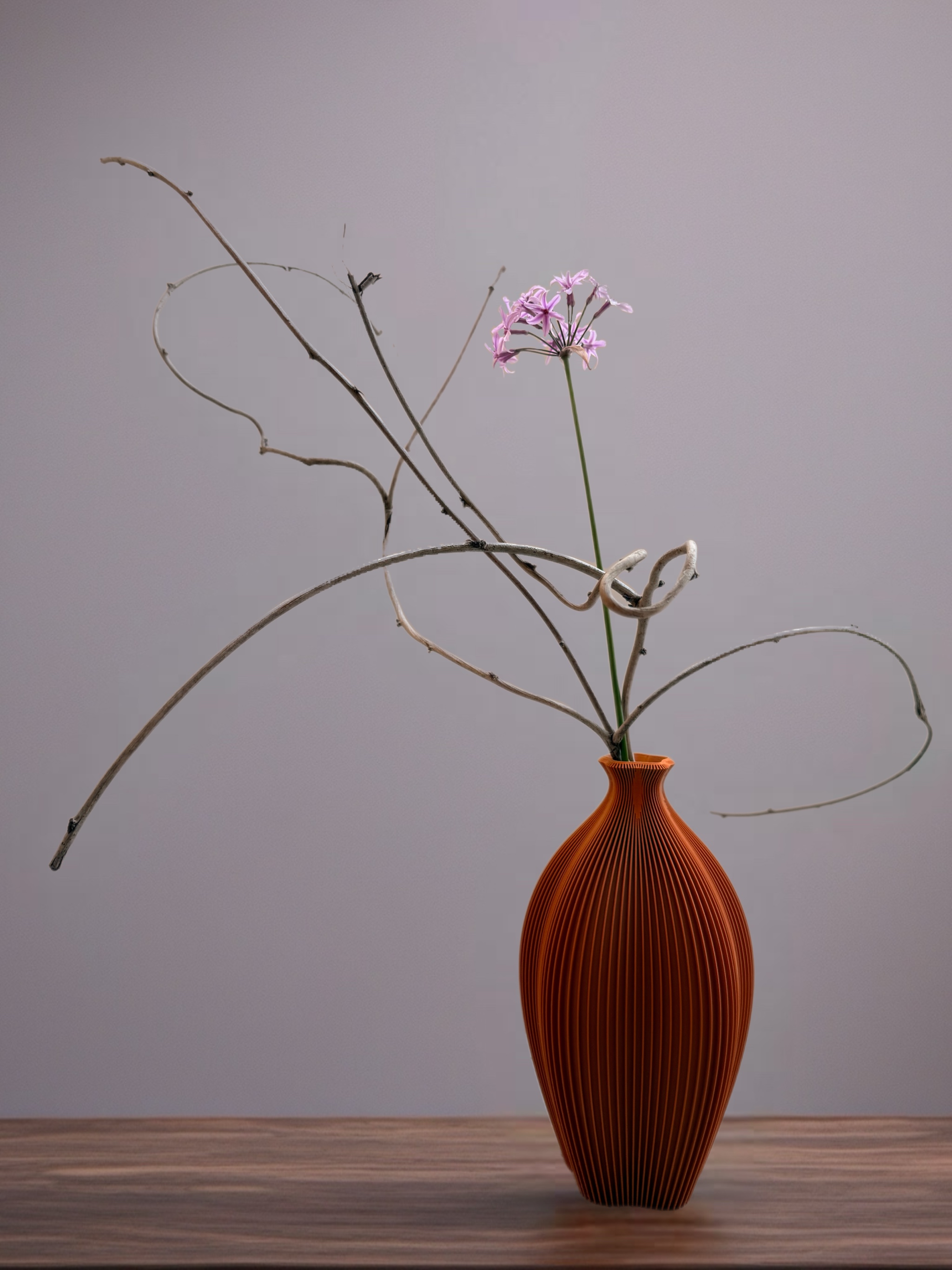 Ikebana arrangement "the strength of softness" by arya flowerslab, Macerata